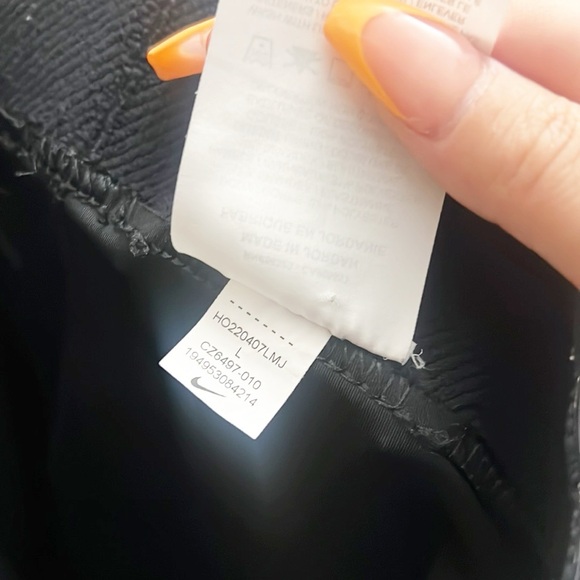 Nike Pro Dri-fit women’s black and white mesh detail leggings - Picture 9 of 10